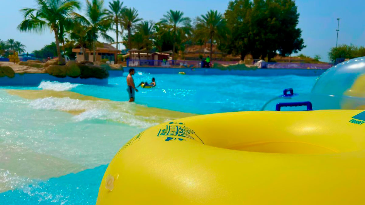 Los secretos de un parque acuático: más que toboganes y piscinas