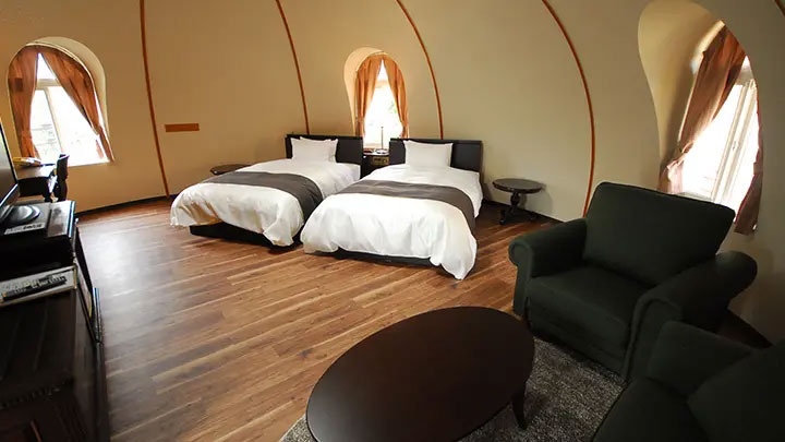 Unique-tourism-at-Aso-Farm-Land-07