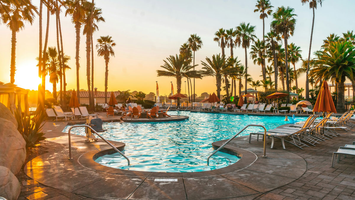 cory-bjork-1iy0oJIWtnM-unsplash-C Consideraciones sobre el turismo de ocio global hoy