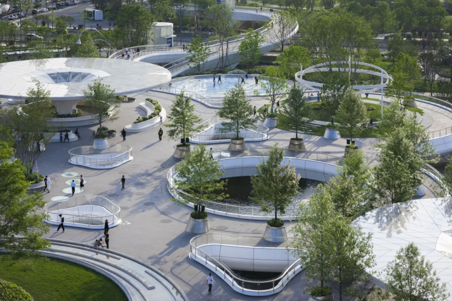 The-Jiaozi-Pedestrian-Bridge_-Chengdu_-China-06