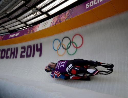 Descenso por toboganes acuáticos y luge, actividades conectadas por la física
