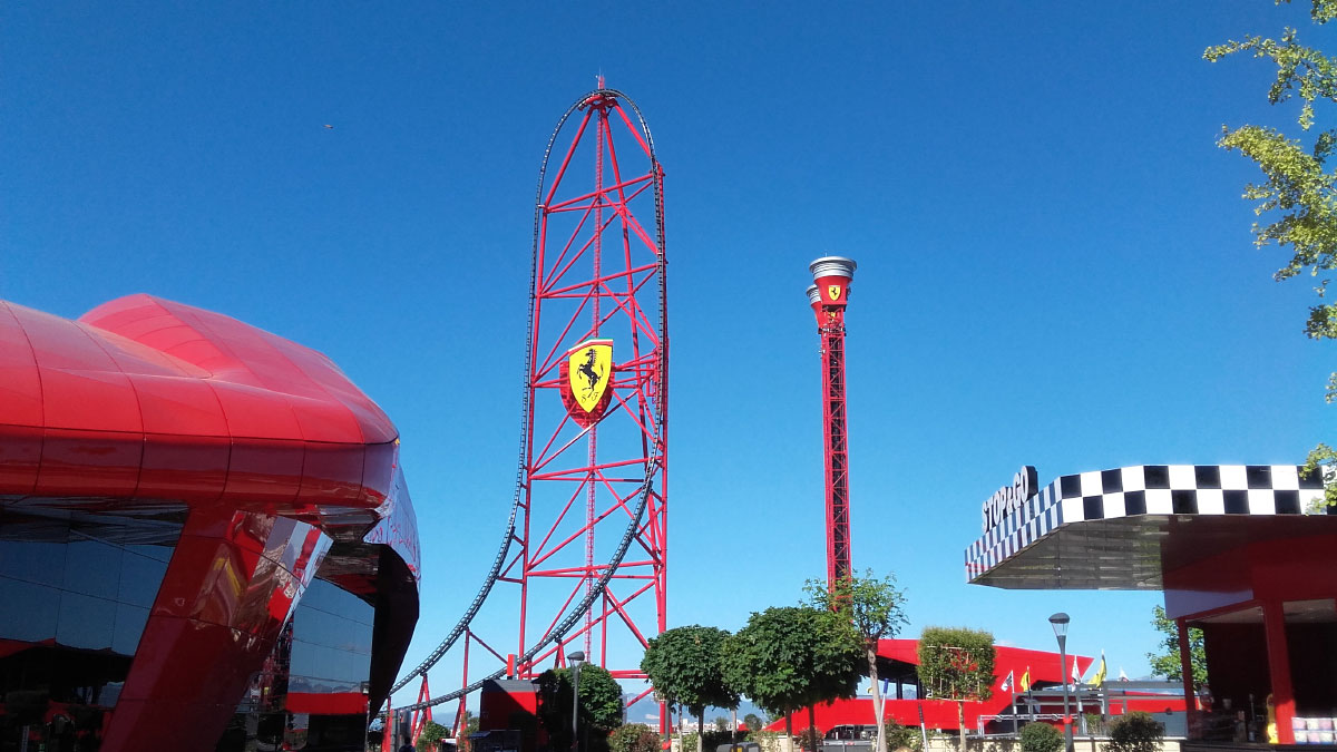 La marca se hace universo en estos parques temáticos